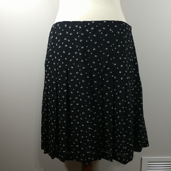 Skirt: NEW Ralph Lauren Pleated Lined Skirt - Picture 3 of 3